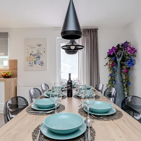 Modern With Pool And Wellness Villa Sveti Vid-Miholjice