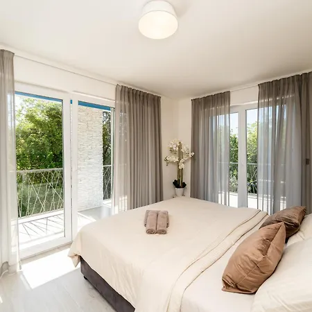 Modern With Pool And Wellness * Sveti Vid-Miholjice